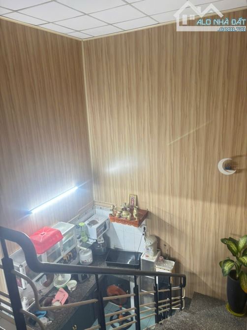 Chào bán nhà mặt tiền hồ sỷ tân sơn trà, đường 7m5, nhà 2tầng giá 6ty800triu thương lượng