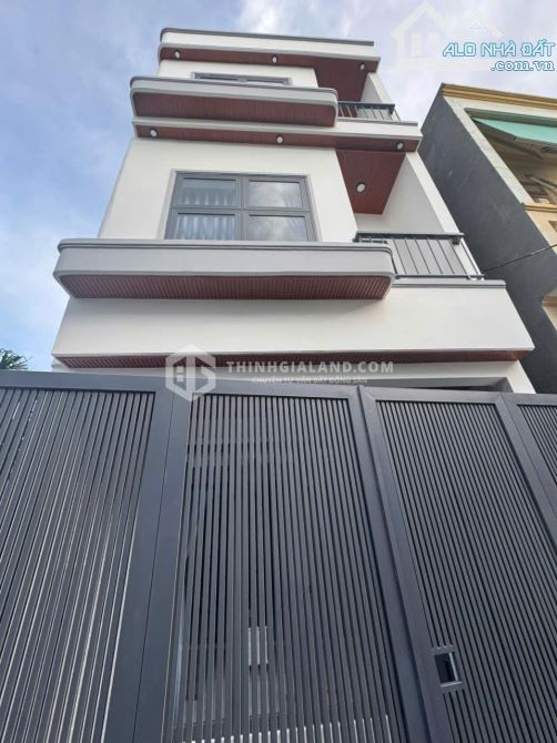 BÁN NHÀ 3 TẦNG MỚI ĐẸP HƯỚNG ĐÔNG NAM GẦN MẶT TIỀN MẠC ĐĨNH CHI VŨNG TÀU 54m2 GIÁ 5.6 TỶ