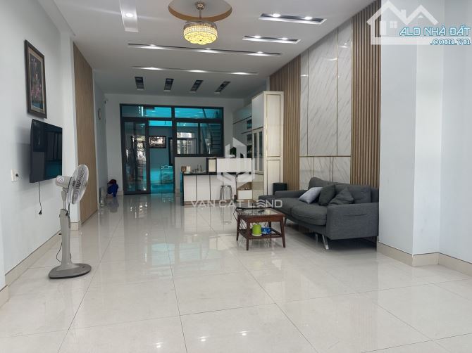 🔥 🔥Bán GẤP Nhà 1T2L LỆCH TẦNG, 7PN, hẻm ô tô tránh nhau Nguyễn An Ninh, 123m2 chỉ 10 tỷ