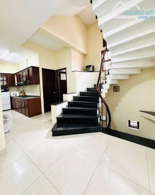 Bán Nhà ( 8m*16m ) 5 Tầng Có Hầm - Hẻm Nhựa 10m Tại Phan Văn Trị Chỉ 22 Tỷ