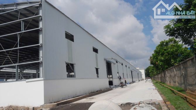 X177 BÁN NHÀ NHÀ XƯỞNG ĐANG XÂY DỰNG – TRONG KCN MỸ XUÂN A. Có pháp lý đầy đủ, hoàn công