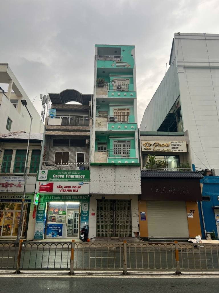 BÁN NHÀ MẶT TIỀN CỐNG QUỲNH QUẬN 1, KINH DOANH ĐẮC ĐỊA, GIÁ CHỈ 32 TỶ