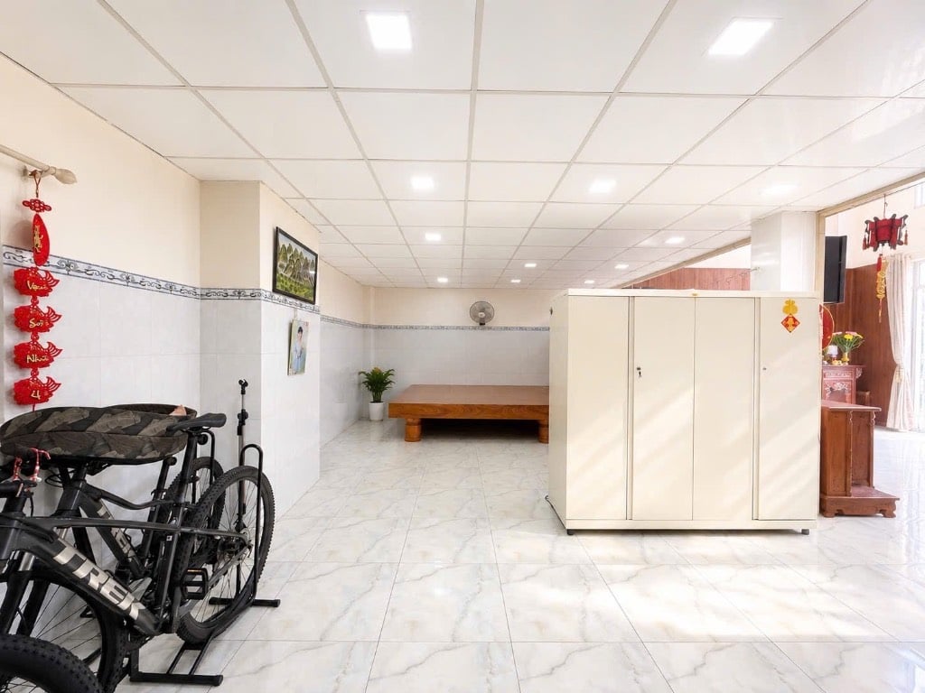 BÁN NHÀ BẾN BÌNH ĐÔNG, QUẬN 8, LÔ GÓC HXH 6M, DT 110M² NỞ HẬU 8.5M, 3PN, GIẢM CÒN 10.98 TỶ TL