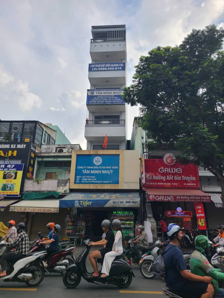 Bán nhà mặt tiền đường Lãnh Binh Thăng Quận 11, vị trí kinh doanh, gần Tôn Thất Hiệp