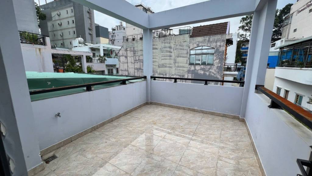 BÁN NHÀ GÓC 2 MẶT TIỀN PHAN XÍCH LONG, PHÚ NHUẬN, 15x15M GIÁ 250 TỶ