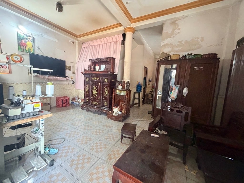 Bán nhà Bình Long Tân Phú, 164m2 ngang 7m, tiện kinh doanh hoặc xây mới, giá 13 tỷ TL