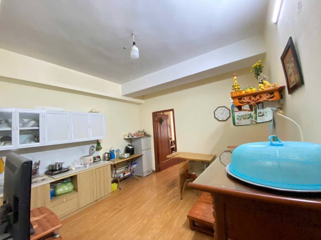 Bán gấp căn hộ Kim Văn Kim Lũ - Hoàng Mai, dt 45m2, giá 2,86 tỷ