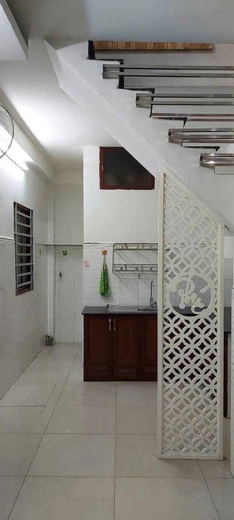 Bán nhà đường Đỗ Nhuận Tân Phú 2 tầng 3 phòng ngủ, dt 38m2, giá 3.7 tỷ