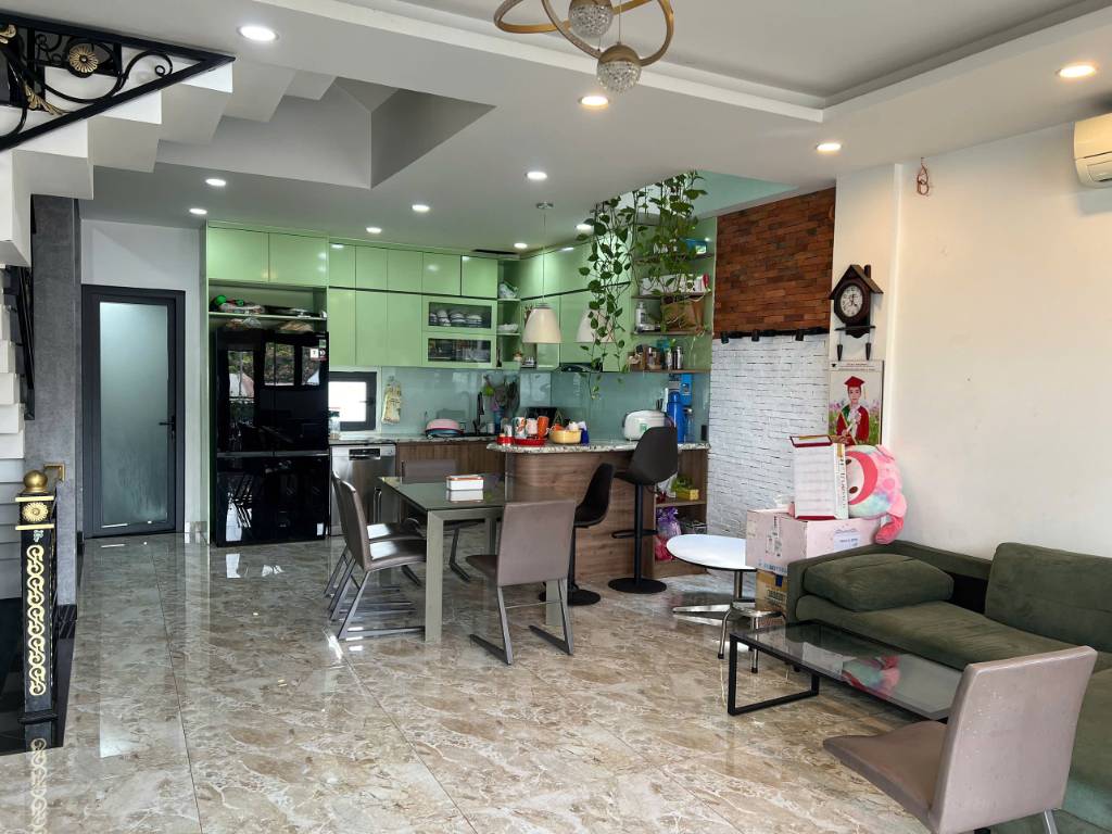 BÁN NHÀ SÁT MT KÊNH TÂN HÓA, TÂN PHÚ, NHÀ ĐẸP 4 TẦNG NGANG GẦN 6M, GIÁ CHỈ NHỈNH 8 TỶ