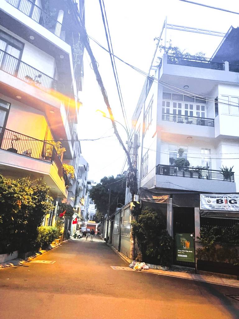BÁN NHÀ CÁCH MẠNG THÁNG 8 TÂN BÌNH, GẦN CƯ XÁ TỰ DO, 32M2 3 TẦNG GIÁ NHỈNH 4 TỶ