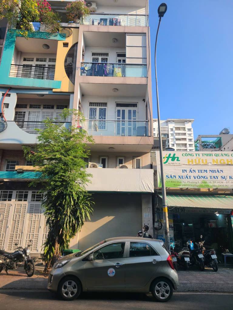 Bán nhà 4 lầu mặt tiền Đào Duy Từ, Quận 10, gần Nguyễn Tri Phương giá chỉ 21,9 tỷ