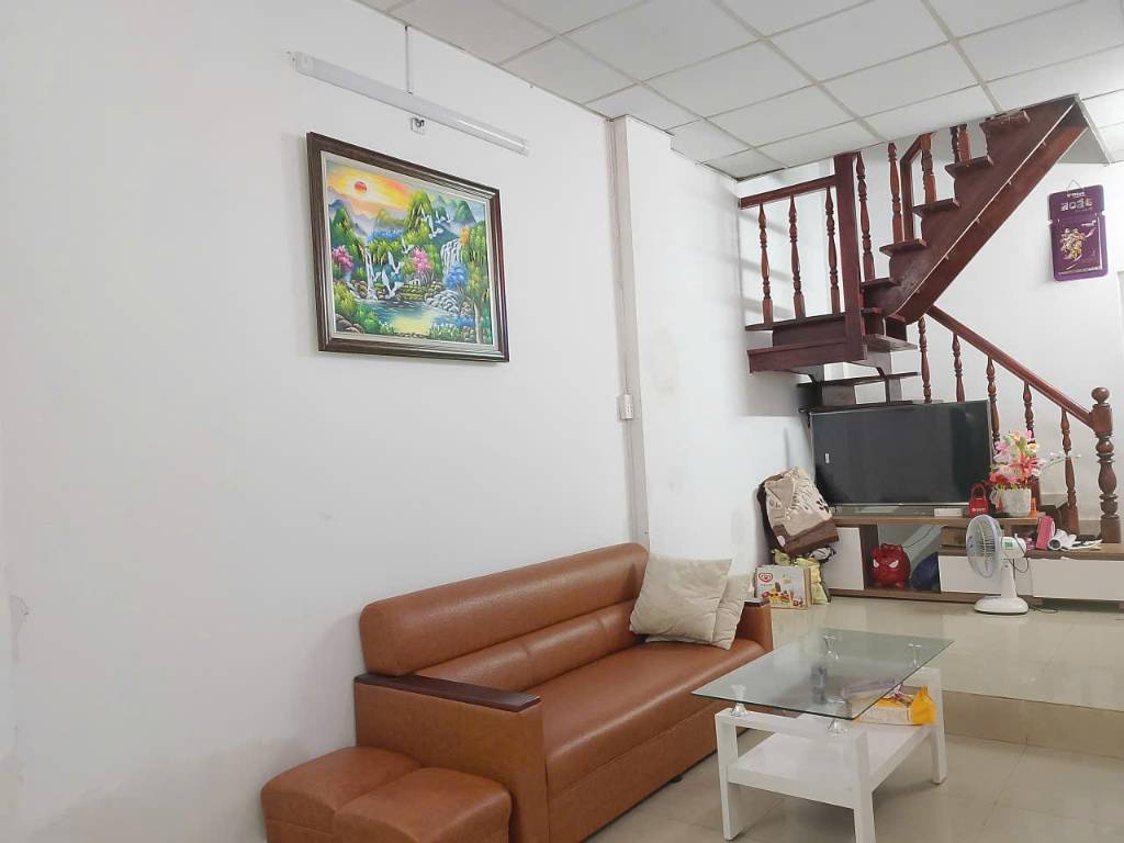BÁN NHÀ ĐIỆN BIÊN PHỦ, BÌNH THẠNH, 4.4x30M 4 TẦNG CÓ SÂN THƯỢNG, GIÁ CHỈ 25 TỶ
