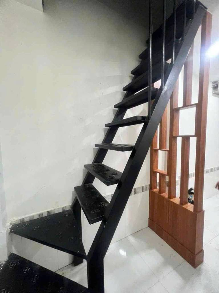 BÁN NHÀ ĐỖ QUANG ĐẨU, QUẬN 1, DT 14M2, SỔ HỒNG HOÀN CÔNG ĐỦ – SANG TÊN NGAY