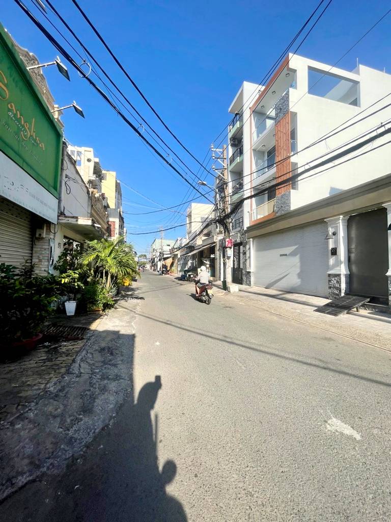 Bán nhà Kinh Dương Vương Bình Tân, hẻm thông gần mặt tiền, pháp lý chuẩn giá tốt 4.2 tỷ