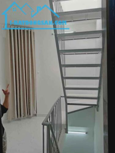 Hot, hơn 3 tỷ có ngay nhà hẻm đẹp Phường 3 Bình Thạnh.