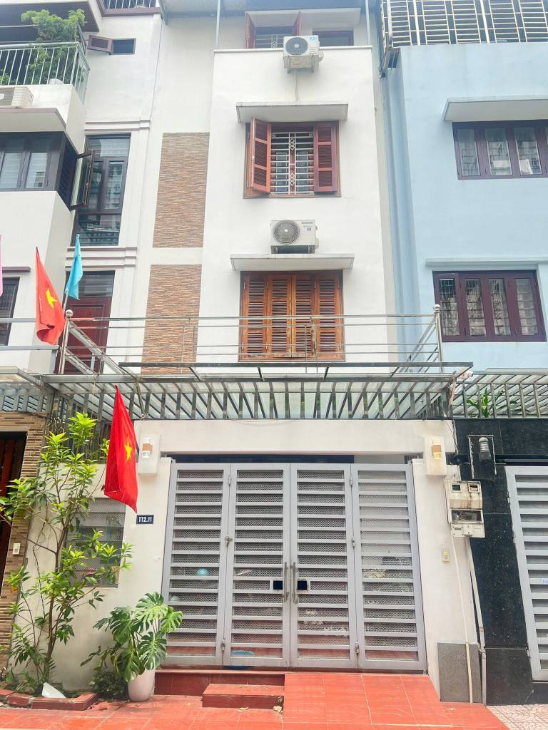 BÁN NHÀ LIỀN KỀ ĐƯỜNG HOÀNG VĂN THÁI, THANH XUÂN, 87M2 4 TẦNG MT 5M CÓ GARA Ô TÔ