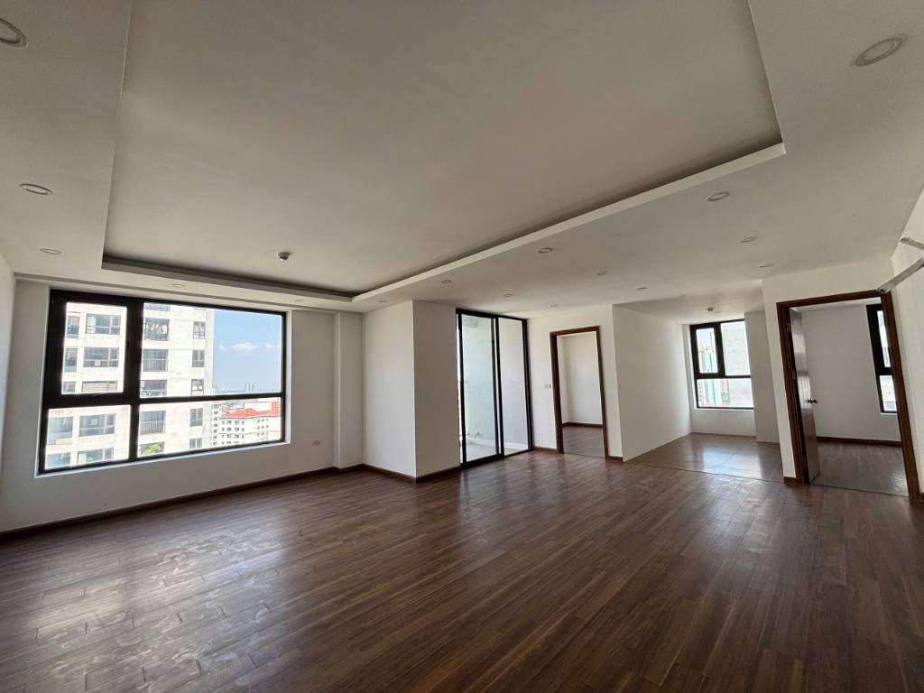 Bán căn hộ chung cư X2 Đại Kim, căn hộ 3 ngủ, dt 107m2, giá 7,5 tỷ, căn góc, tầng cao