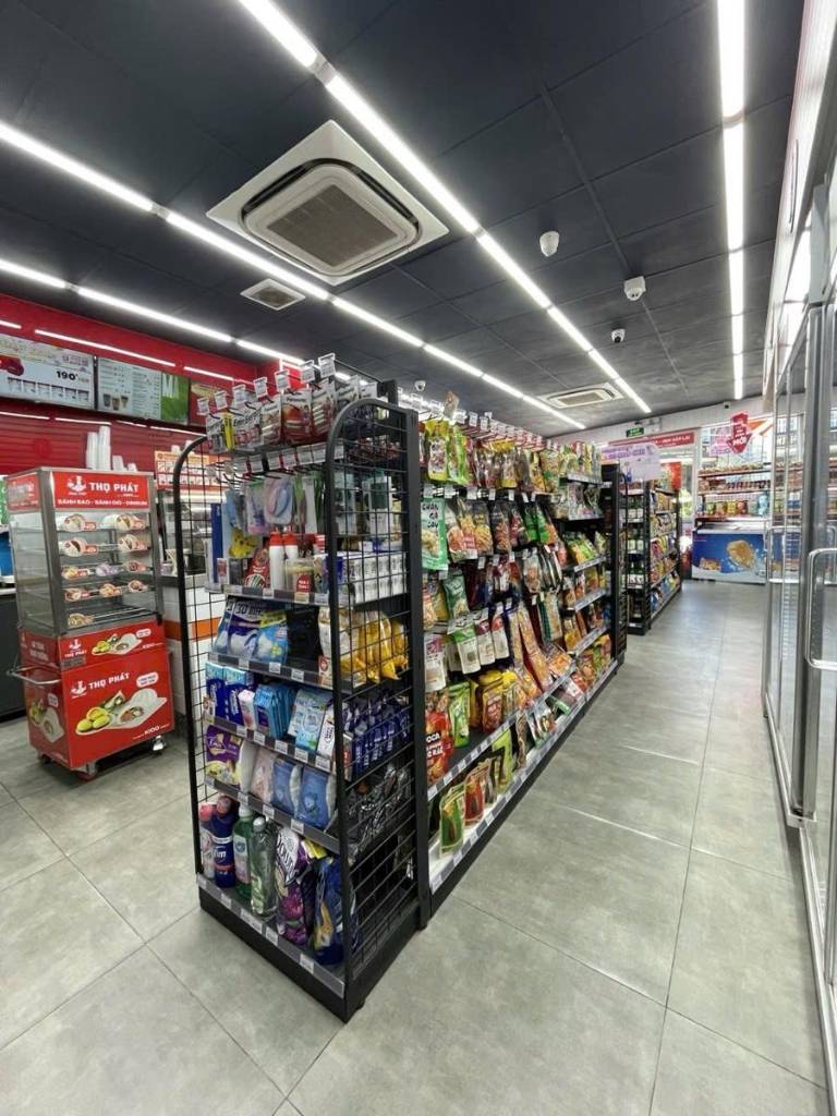 BÁN NHÀ MẶT PHỐ LẠC LONG QUÂN, TÂY HỒ, DT 147M² 4 TẦNG, MT 6.3M, CHỈ 105 TỶ