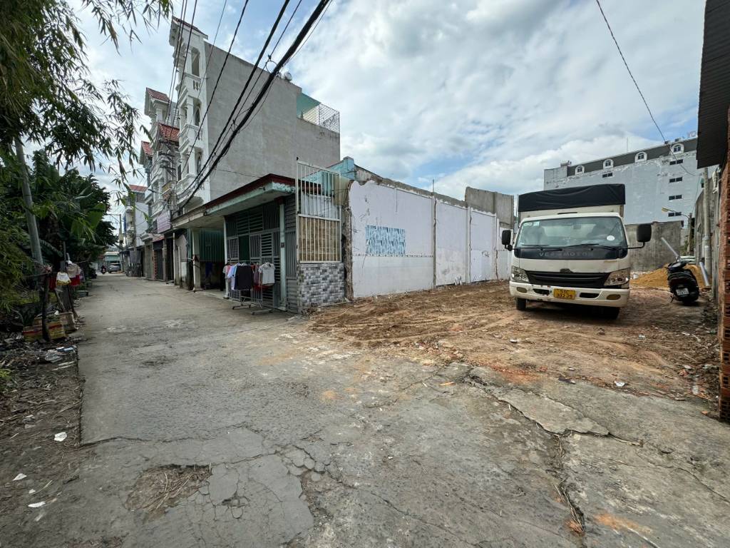 Bán đất 1/ Lê Văn Khương Quận 12, tổng DT 772,7m2 nở hậu gồm 3 sổ full thổ cư, giá tốt