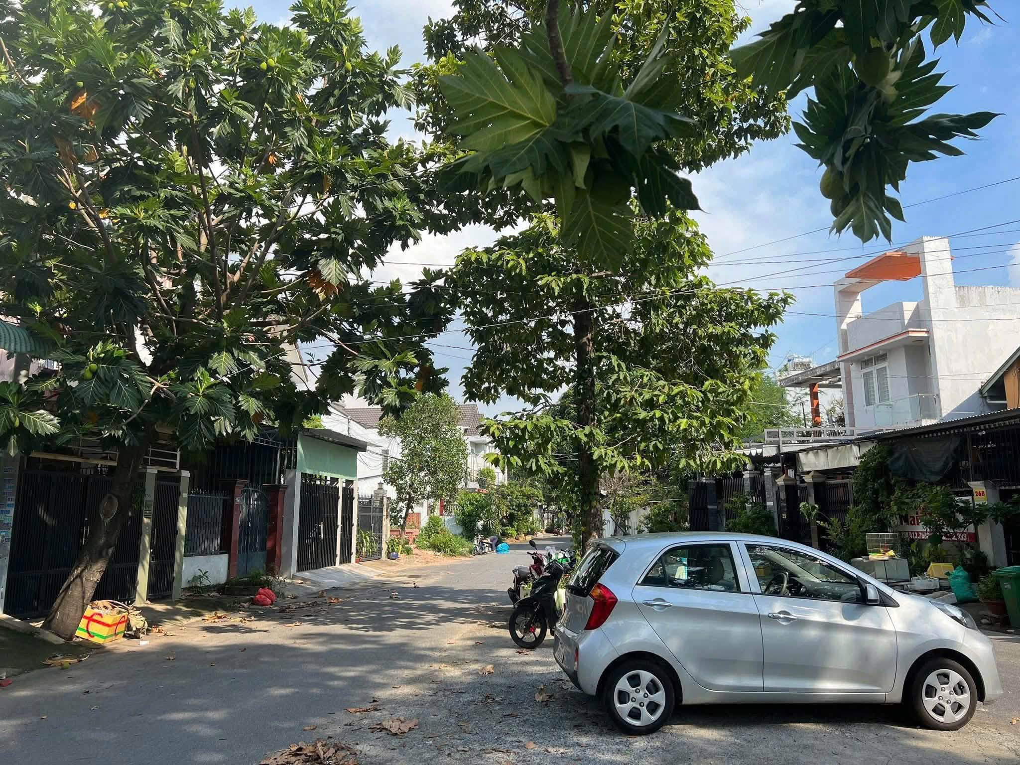 1298/44 Nguyễn Ái Quốc
