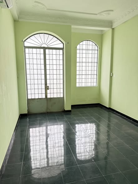 Nguyễn Việt Hồng