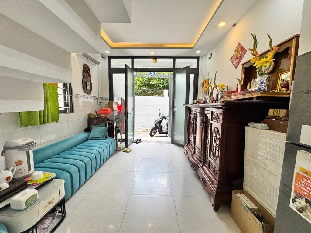 Bán nhà Nguyễn Đình Chính Phú Nhuận, 2 tầng 36m2 lô góc thoáng, giá tốt