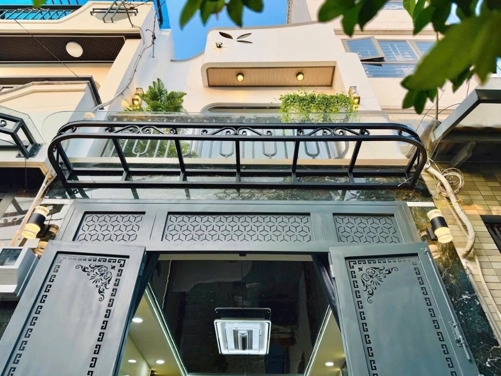Bán nhà Nguyễn Phúc Chu, Tân Bình, dt 40m2 3PN hẻm xe hơi giá 4,98 tỷ