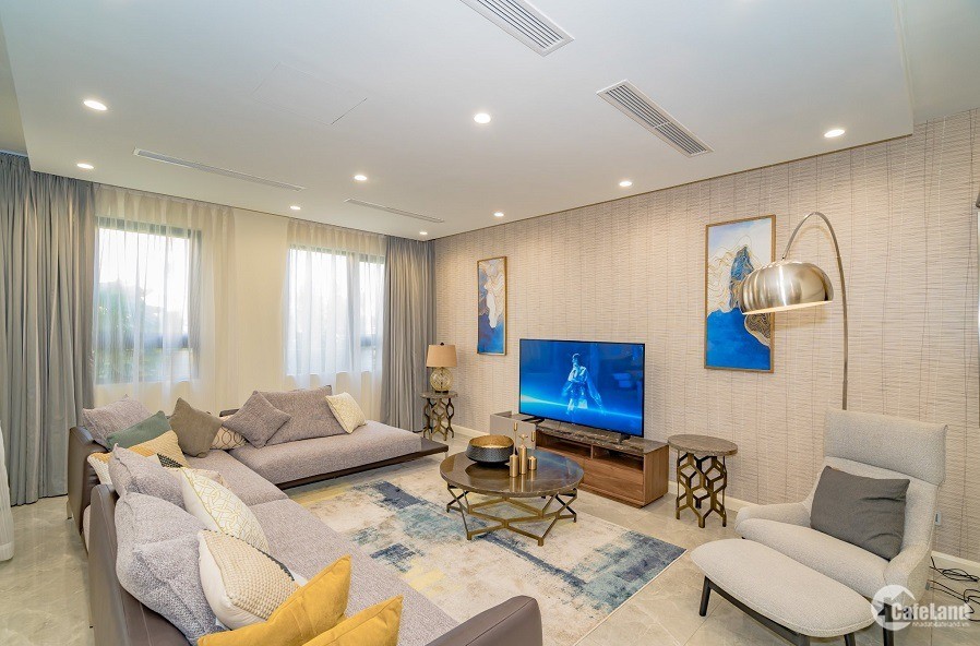 Biệt thư Châu Âu phân lô VIP Phùng Chí Kiên, 110m, Thiết kế đỉnh cao, 250tr/m2