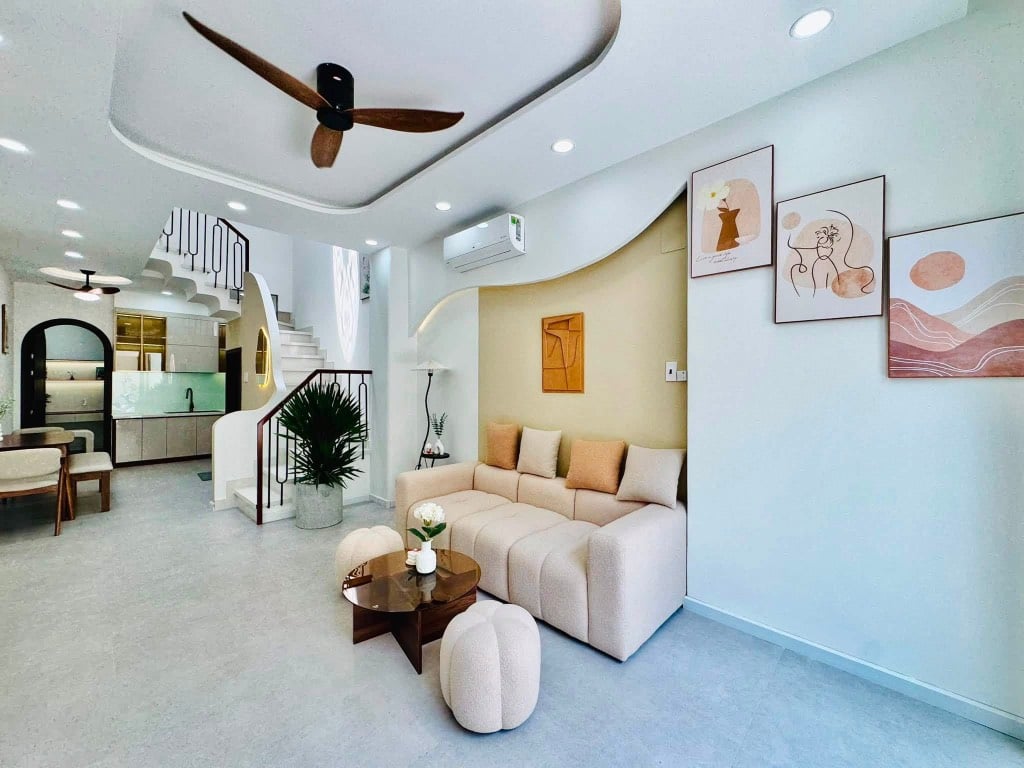 Bán nhà Smart Home Quang Trung, Gò Vấp, dt 60m², 2 tầng, 3 phòng ngủ, giá 6 tỷ