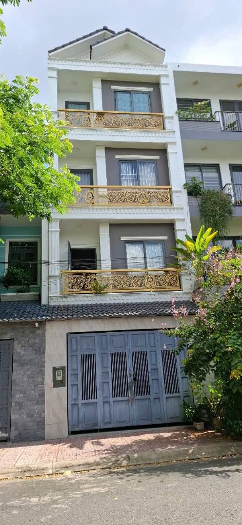 Bán nhà Đường Số 6, Linh Xuân, Thủ Đức, dt 90m², 4 tầng, hẻm xe tải 8m, giá 8,75 tỷ