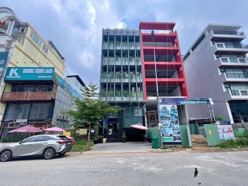 BÁN TÒA NHÀ MẶT TIỀN TẠ HIỆN, THẠNH MỸ LỢI, HẦM 5 TẦNG, HĐT 135 TRIỆU, GIẢM CÒN 98 TỶ
