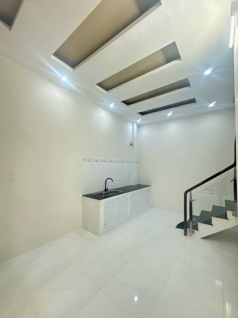 Bán nhà Phú Thọ Hòa, Tân Phú, dt 33m2, 3 tầng gần chợ vải giá 4,3 tỷ
