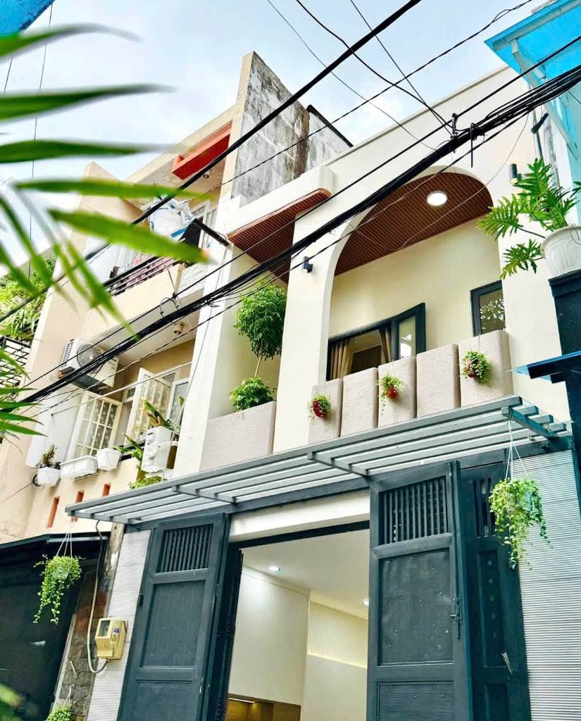 BÁN NHÀ PHAN HUY ÍCH GÒ VẤP, NHÀ MỚI 2 TẦNG 3PN 4x14M, HẺM XE HƠI, CHỈ 6 TỶ HƠN