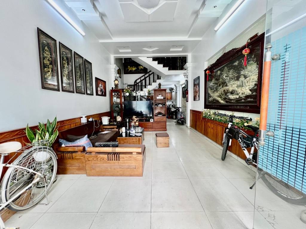 Bán nhà Kiều Sơn Hải Phòng, Nhà 2 mặt thoáng, dt 66m², sân cổng rộng mênh mông
