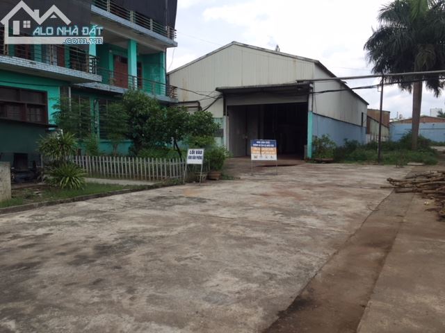 Cần bán kho xưởng, đất DT 5000m2, 10000m2 KCN Quốc Oai, Hà Nội.