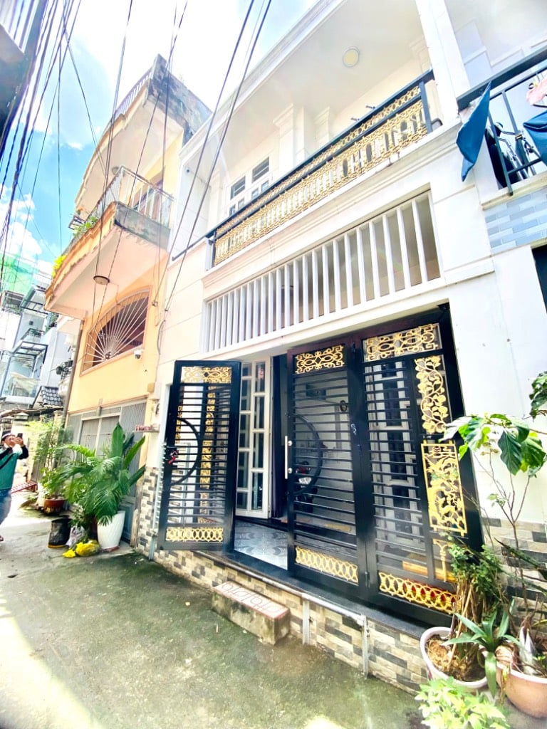 Bán nhà Nguyễn Thị Thập Quận 7, DT 60m², 3PN, gần Lotte, giá 5,65 tỷ