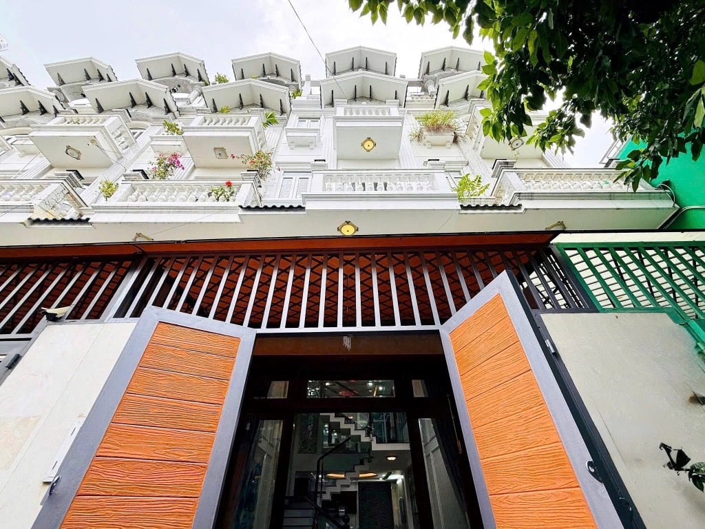 Bán nhà Thống Nhất Gò Vấp, dt 64m2 hẻm xe tải 10m 5PN gần Cityland giá 6 tỷ