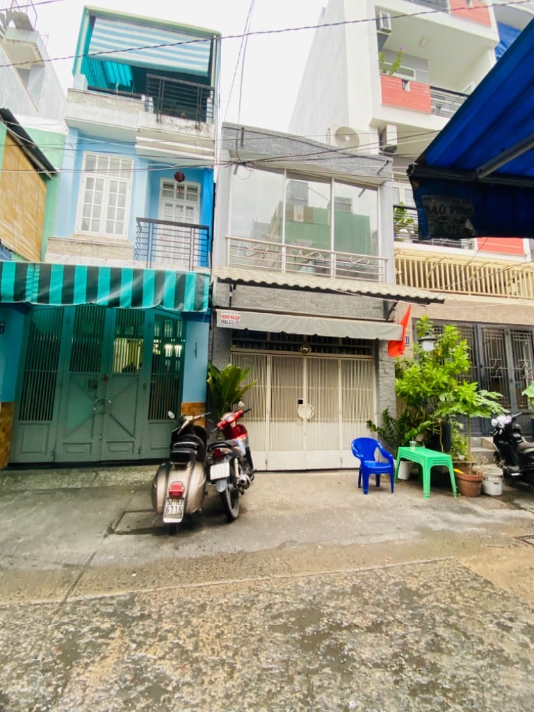 Bán nhà Âu Dương Lân Quận 8,, dt 50m2, Hẻm Xe Hơi Tránh, giá 6,67 tỷ