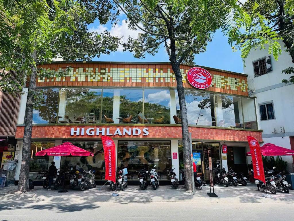 Bán nhà mặt phố Hoàng Sa quận 3, dt 146.7m2 2 tầng HĐT 121 triệu, giá 60 tỷ