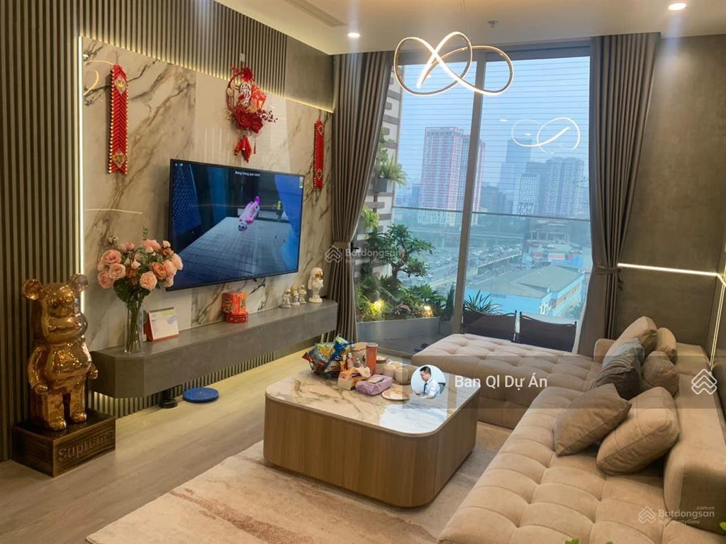 (căn mới) cần bán gấp căn hộ golden place căn 3pn giá 8,9 tỷ đầy đủ nội thất, tầng trung