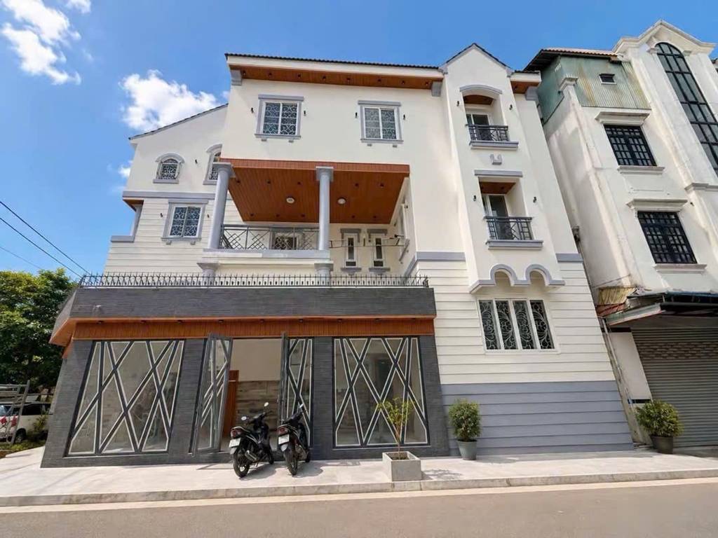 Bán biệt thự góc 2 mặt tiền Quang Trung Gò Vấ, DT 136m² 4 tầng 6PN giá 24,9 tỷ