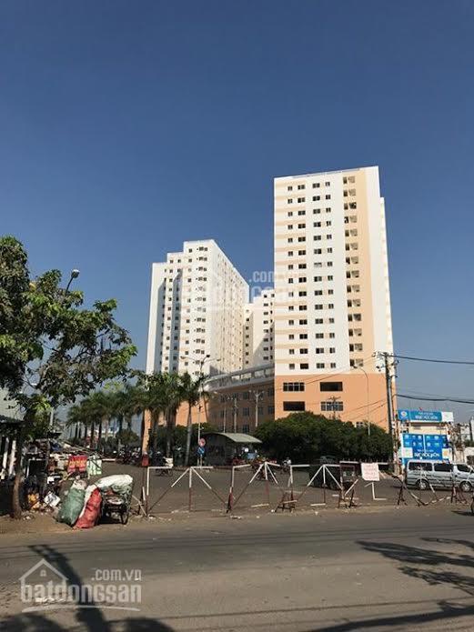 Căn góc 67m2 có 2 pn, ban công, nhà sạch sẽ giá 1,2 tỷ tại hqc hóc môn. 0909 456 ***