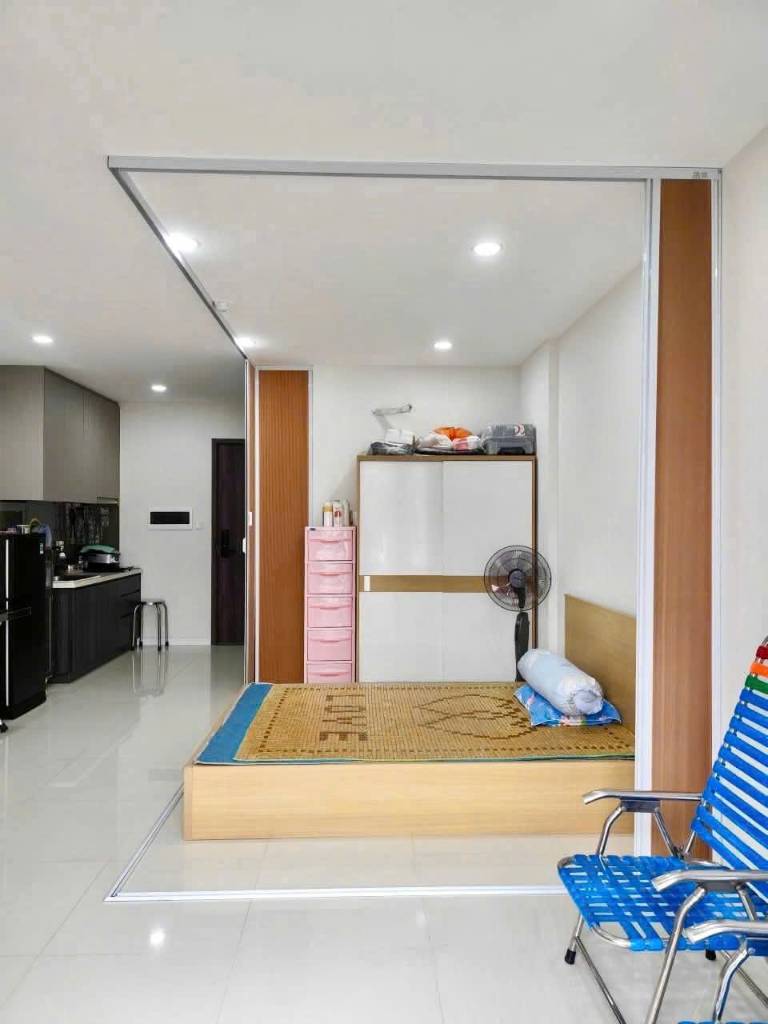 Bán gấp căn hộ Lavida Plus, 1PN 38.6m² lầu cao, full nội thất cao cấp, giá chỉ 2,7 tỷ