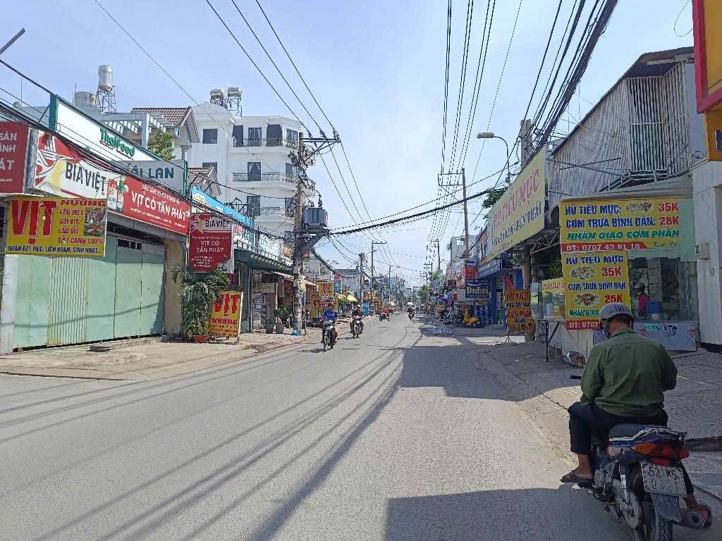 Bán nhà mặt tiền Liên Khu 4-5 Bình Tân, 102m² ngang 5x20m, 1 trệt 2 lầu, sổ vuông, giá 10,5 tỷ