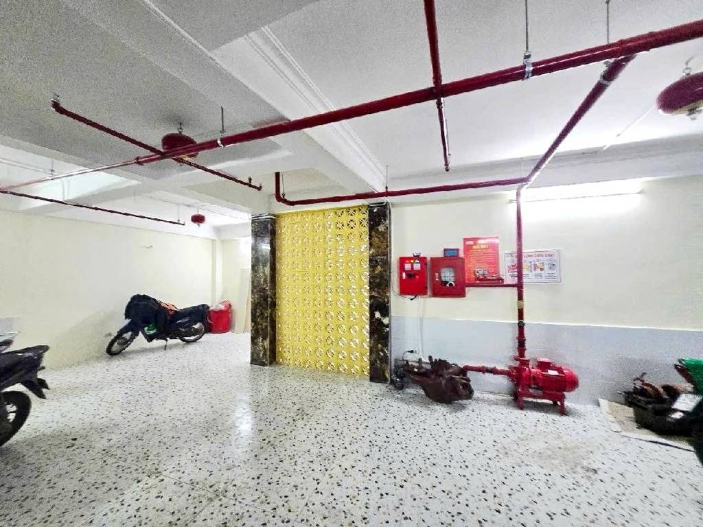 Bán tòa CHDV Kim Giang, Hoàng Mai, 75m² có dòng tiền sẵn, giá 20.5 tỷ