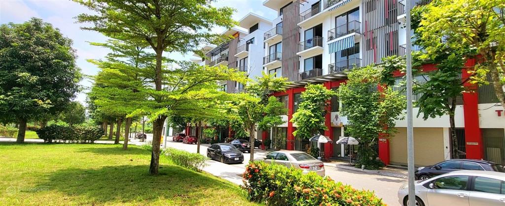 Cc bán cắt lỗ gấp căn nhà phố khai sơn 100m2, mt 6.2m, giá 21 tỷ. 0968 966 ***
