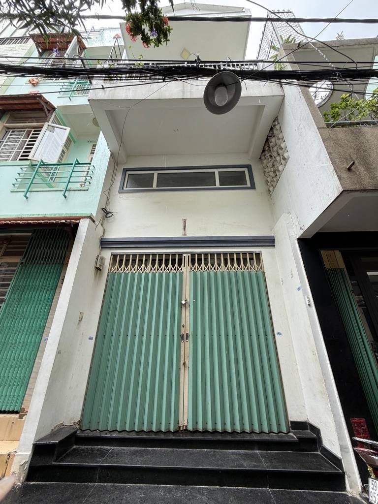 Bán nhà 3 tầng Phan Đình Phùng, Phú Nhuận, giáp Quận 1, sổ hồng riêng giá 6.7 tỷ
