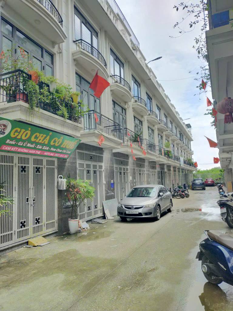 CHÍNH CHỦ BÁN NHÀ PHỤNG CHÂU CHƯƠNG MỸ, ĐƯỜNG 6M Ô TÔ TRÁNH, GIÁ 4.5 TỶ