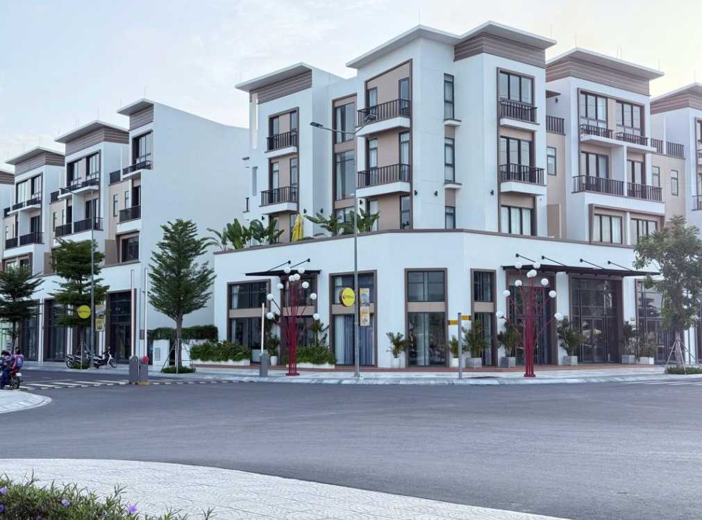 BÁN NHÀ PHỐ T&T CITY MILLENNIA LONG HẬU, 4 TẦNG 6X20M, VỐN CHỈ TỪ 1.6 TỶ