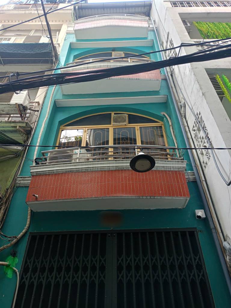 Bán nhà hẻm Nguyễn Thiện Thuật, Quận 3, 22m2 3 tầng, giá 5,8 tỷ ở ngay
